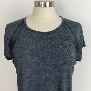 NEW Gray Activewear Side Slit Short Sleeve Top
